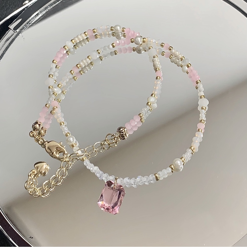 Handmade jewelry, personal brand. Made of the best meterials